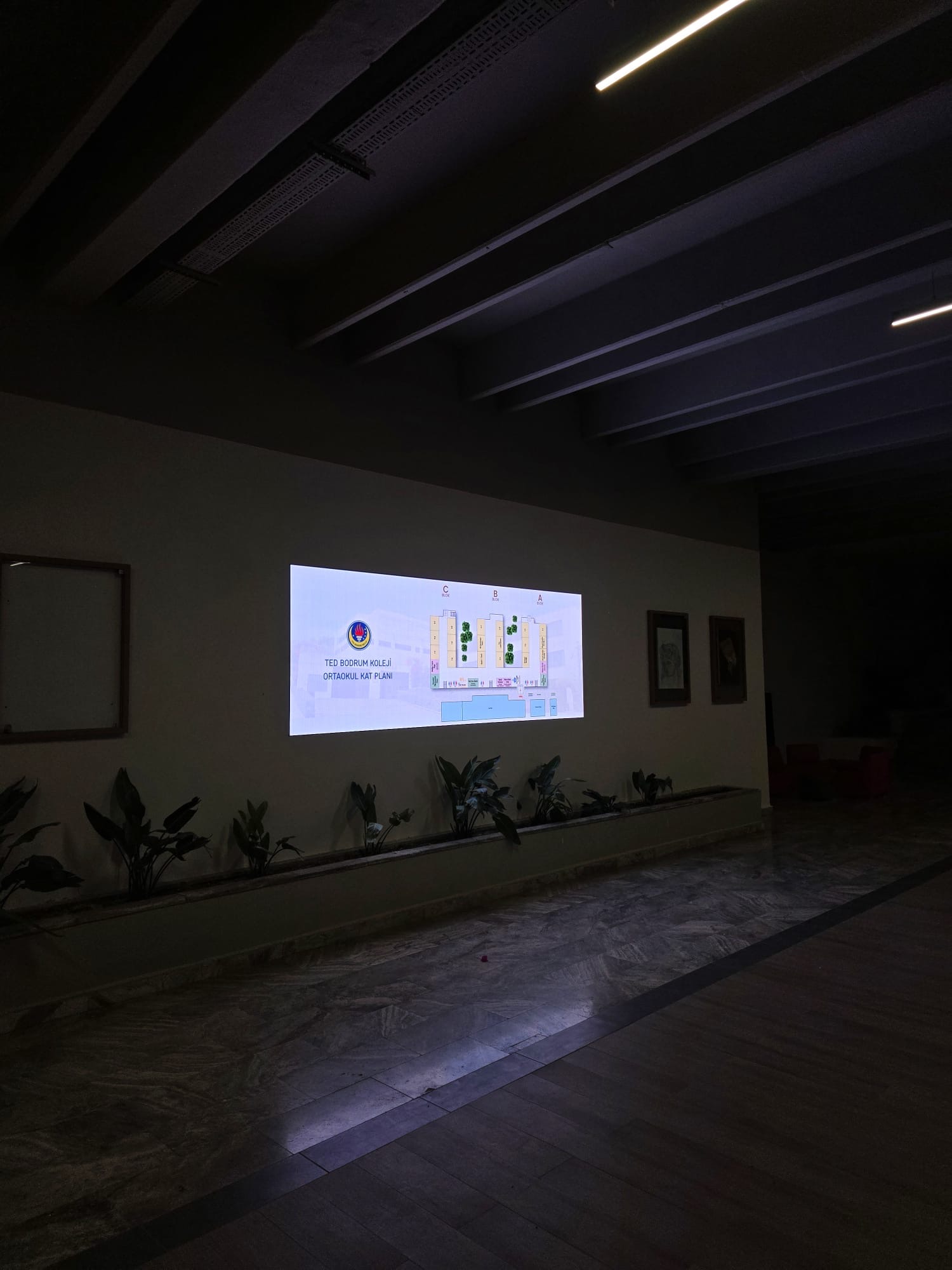 TED Bodrum College | LED Display - 2